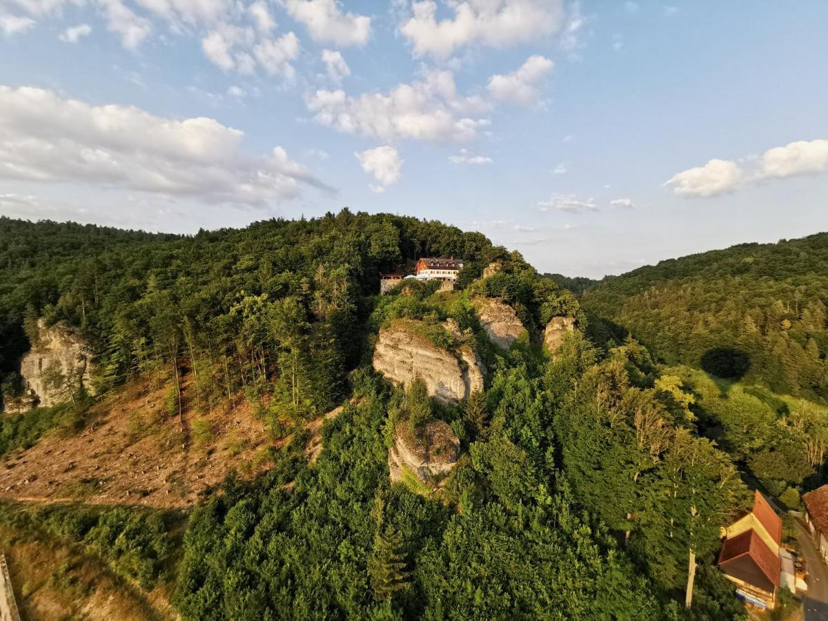 Naturfreundehaus Veilbronn Heiligenstadt in Oberfranken Luaran gambar